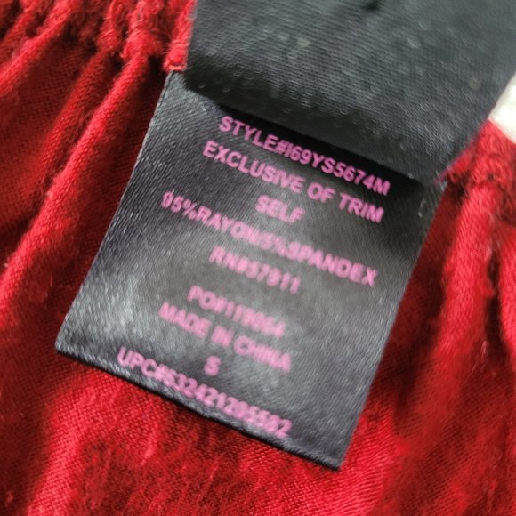 Wrapper Red Casual top for women size small - Picture 4 of 4